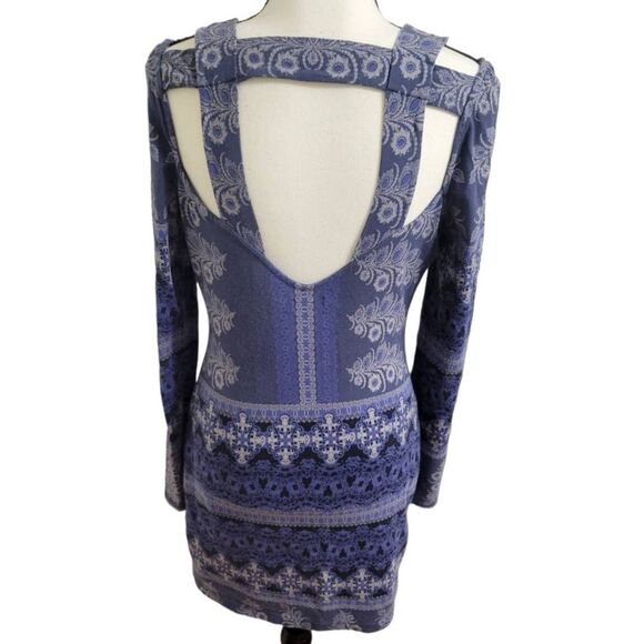 Free People cold shoulder open back long sleeve blue mini dress Sz S - Picture 4 of 6
